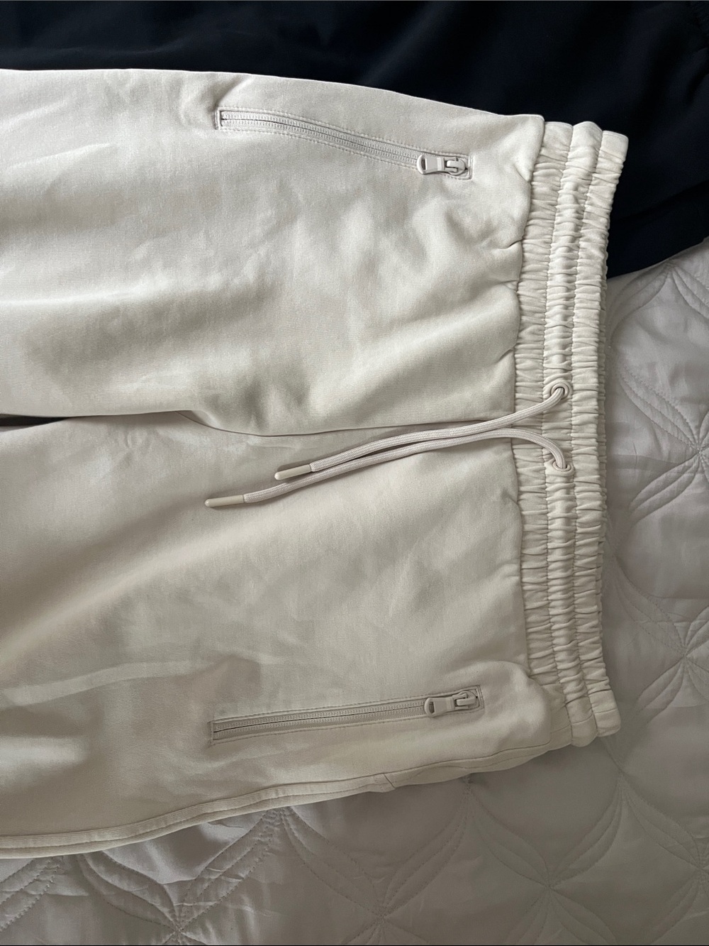 Dynamic Fleece Joggers Set - Black & Cream - Picture 2 of 4
